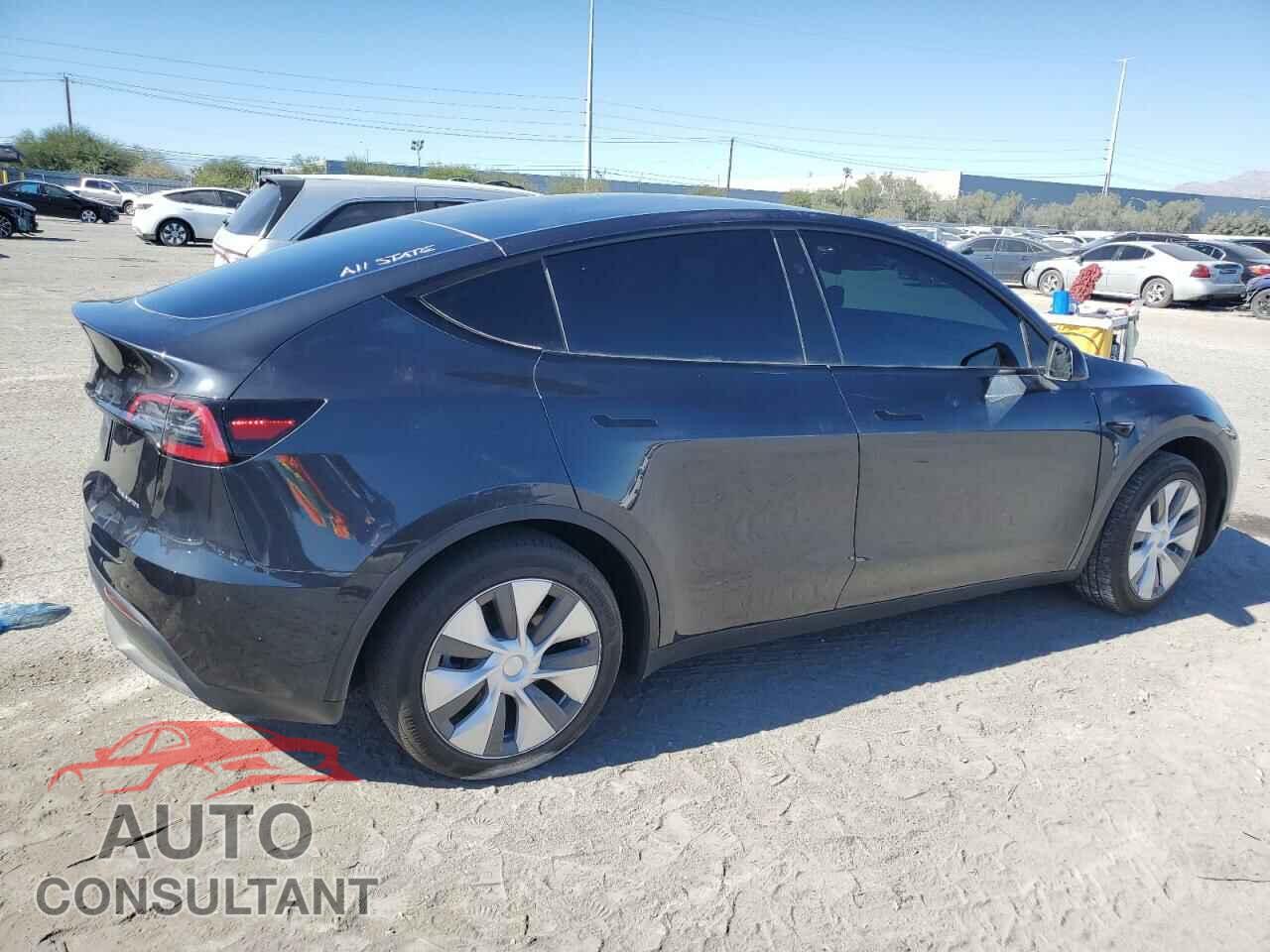 TESLA MODEL Y 2024 - 7SAYGAEEXRF986437