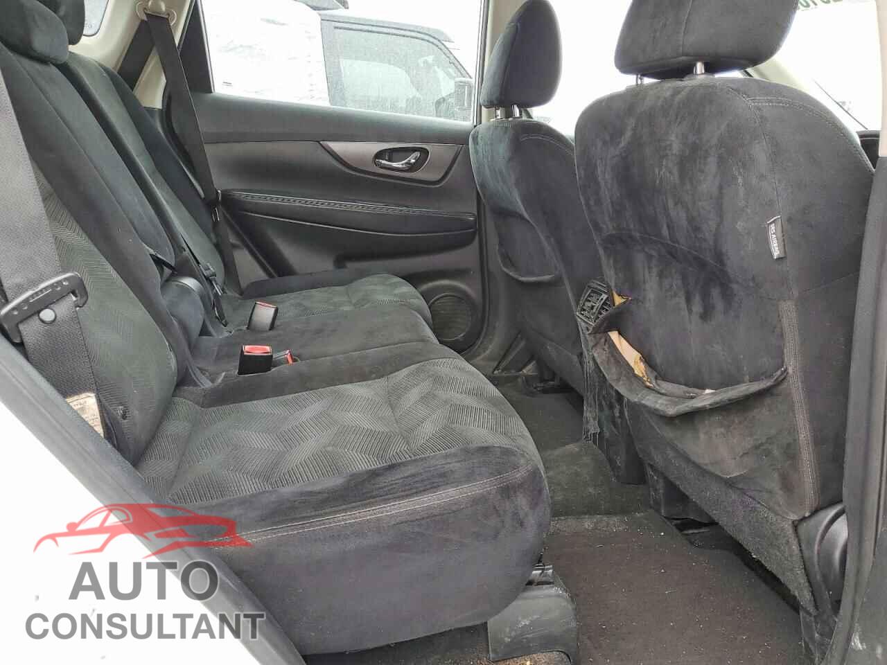 NISSAN ROGUE 2015 - 5N1AT2MT2FC875322