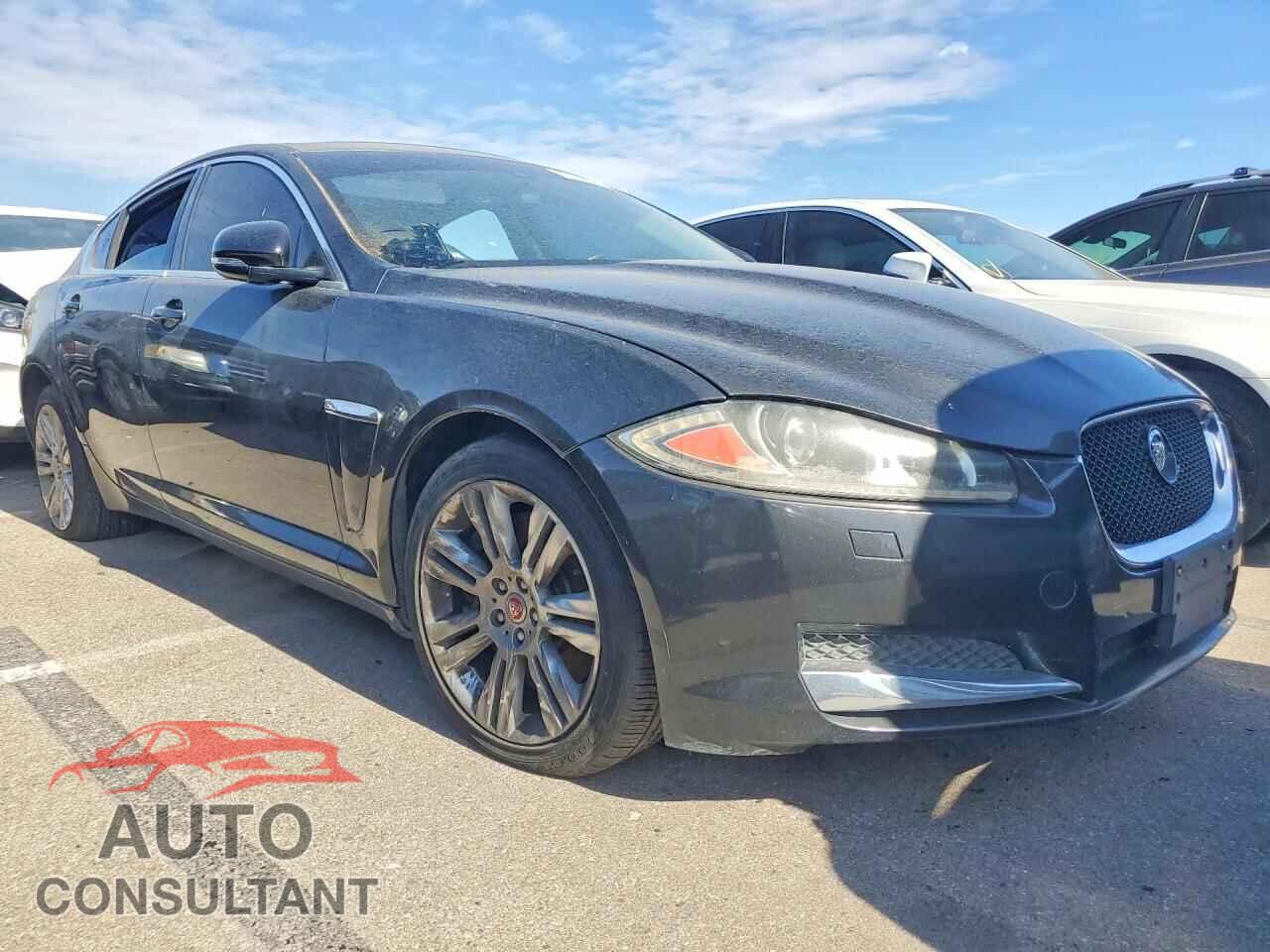 JAGUAR XF 2013 - SAJWA0E79D8S62458