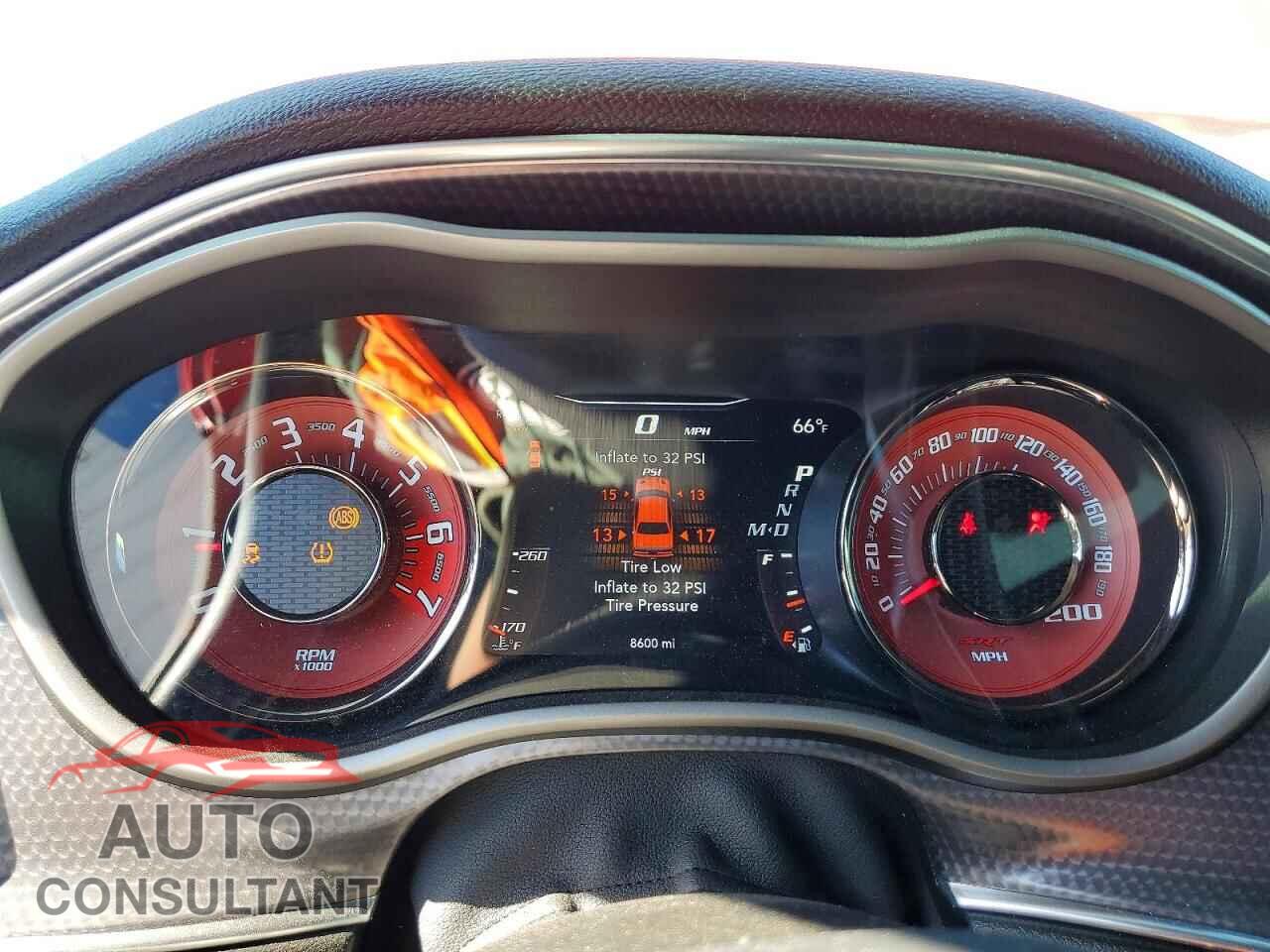 DODGE CHALLENGER 2015 - 2C3CDZC98FH809237