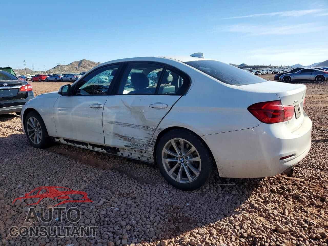 BMW 3 SERIES 2018 - WBA8A3C51JA489459