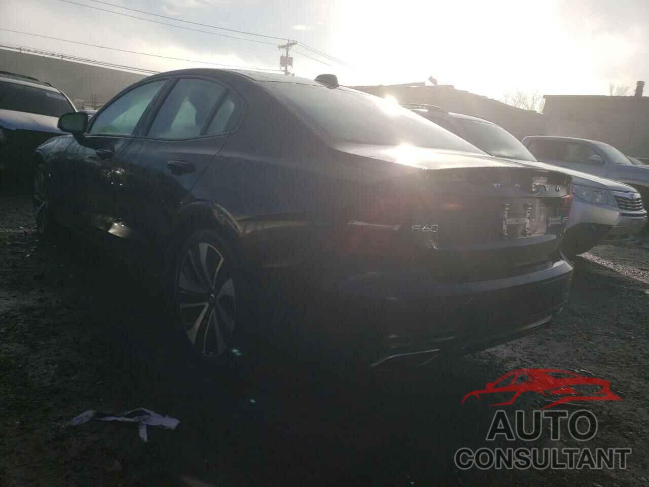 VOLVO S60 B5 MOM 2022 - 7JRL12TZ5NG156065