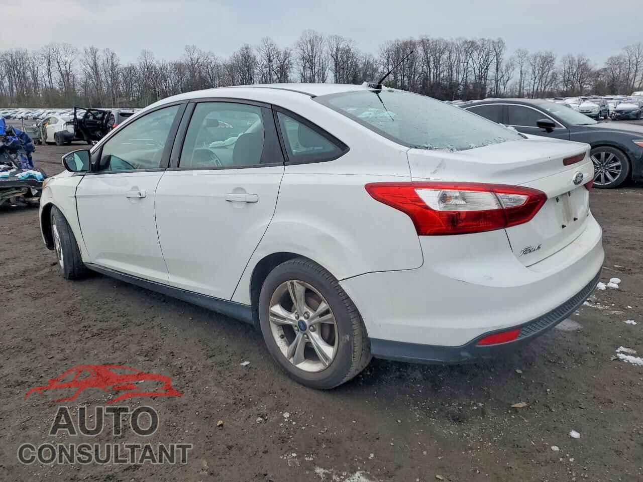 FORD FOCUS 2014 - 1FADP3F22EL268129