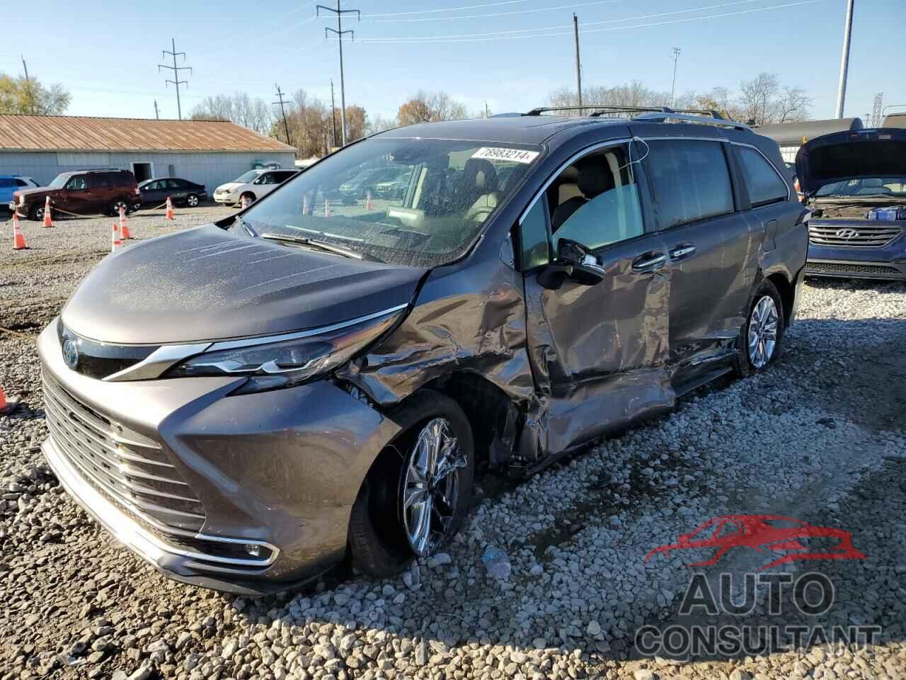 TOYOTA SIENNA 2024 - 5TDESKFC6RS149262