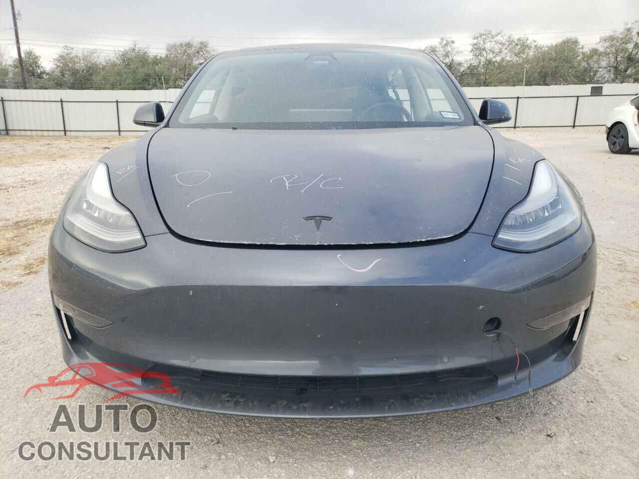 TESLA MODEL 3 2021 - 5YJ3E1EB7MF858328