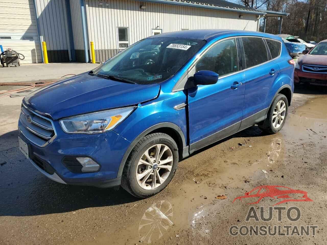 FORD ESCAPE 2017 - 1FMCU9G94HUE63009