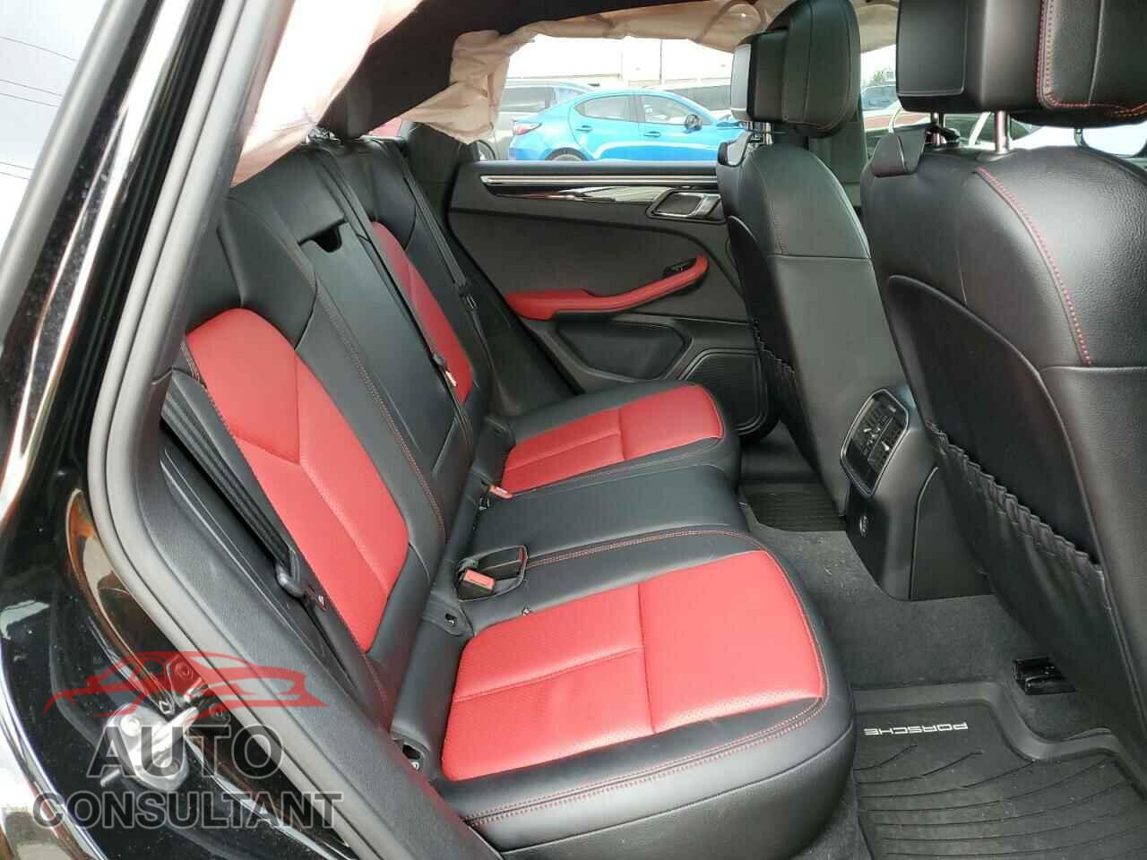 PORSCHE MACAN 2018 - WP1AA2A53JLB02821