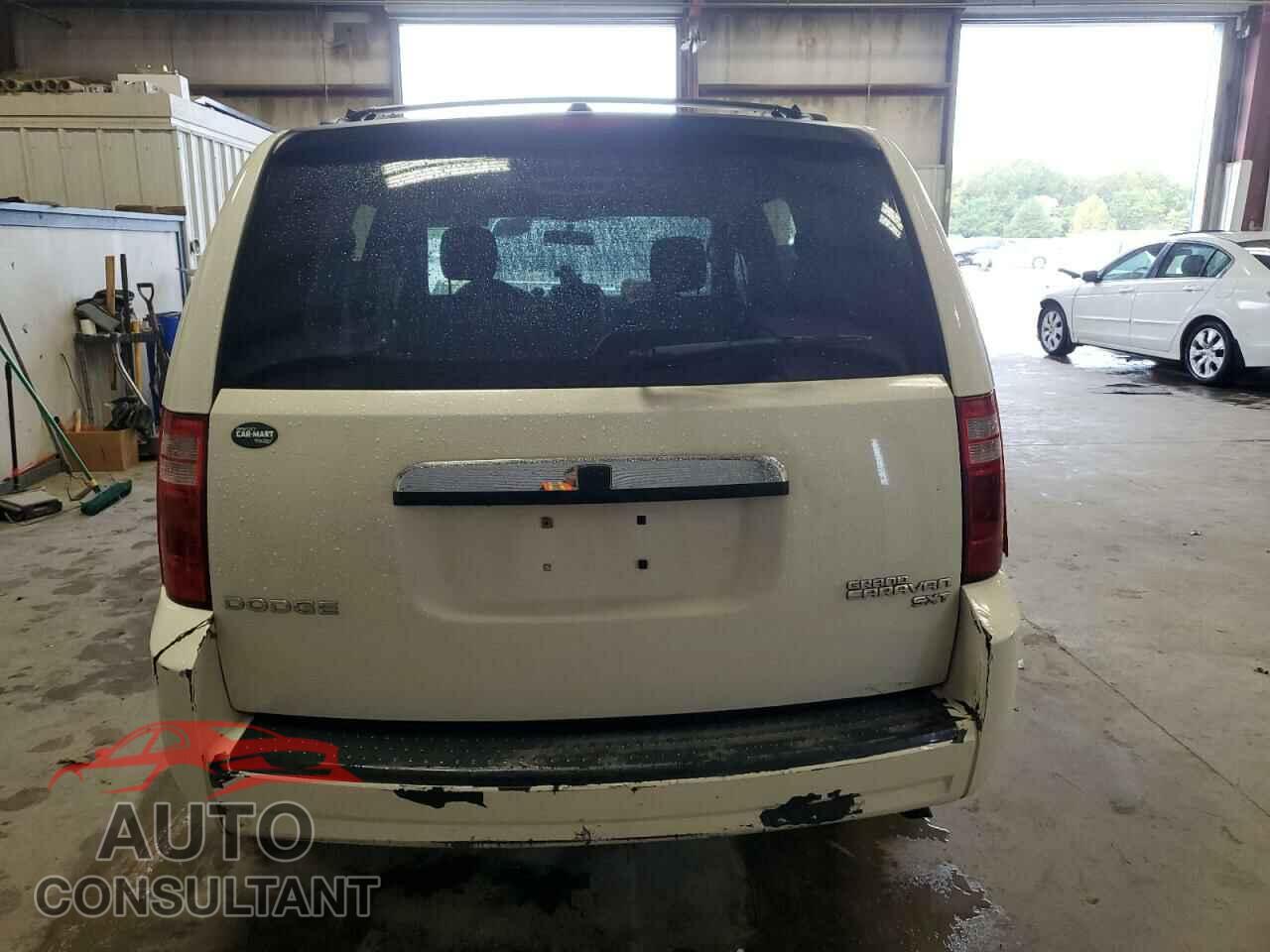 DODGE CARAVAN 2010 - 2D4RN5D11AR210562