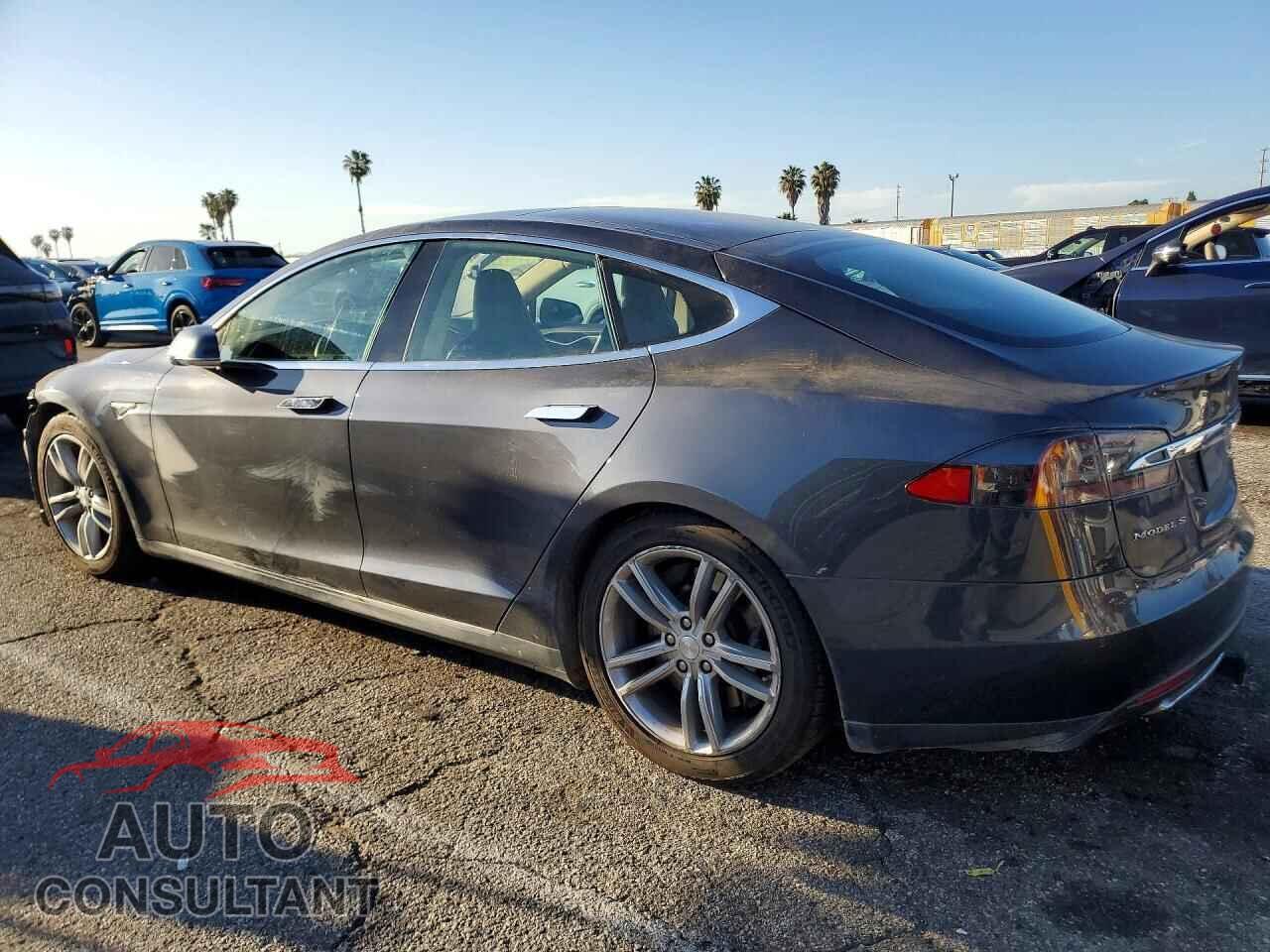 TESLA MODEL S 2014 - 5YJSA1H14EFP56139