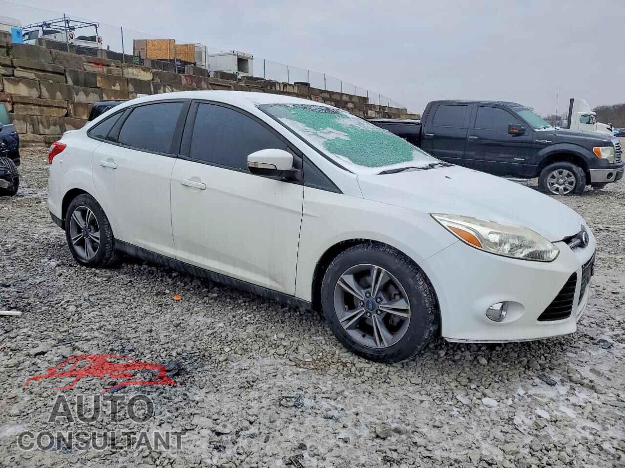 FORD FOCUS 2014 - 1FADP3F22EL418546