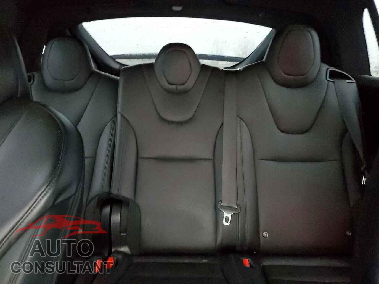 TESLA MODEL X 2022 - 7SAXCDE53NF339171