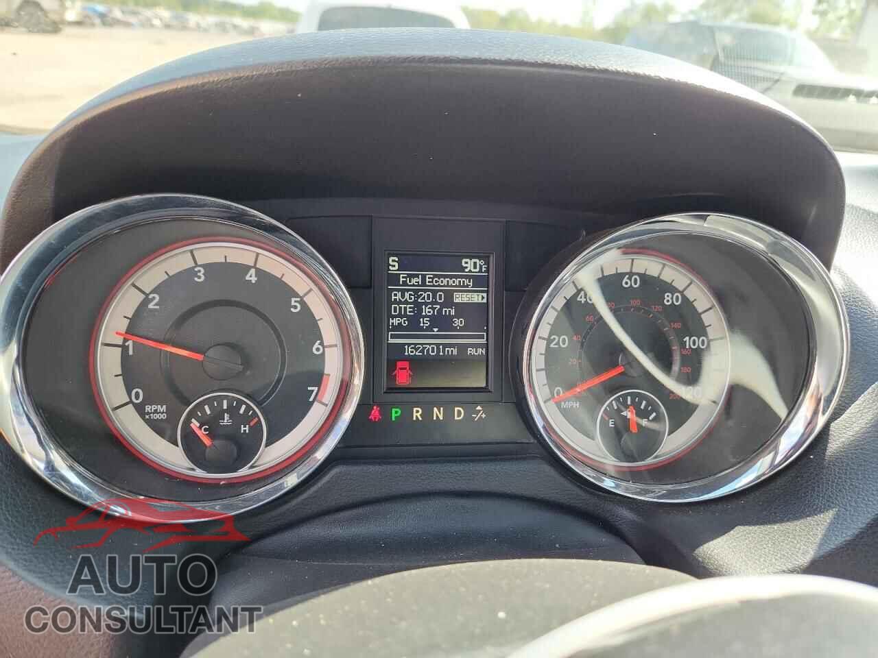 DODGE CARAVAN 2017 - 2C4RDGEG8HR558528
