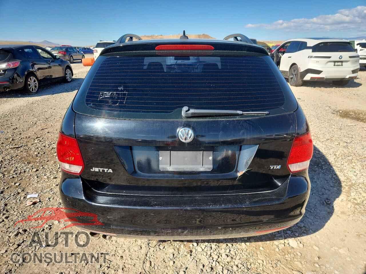 VOLKSWAGEN JETTA 2011 - 3VWPL7AJ2BM640097