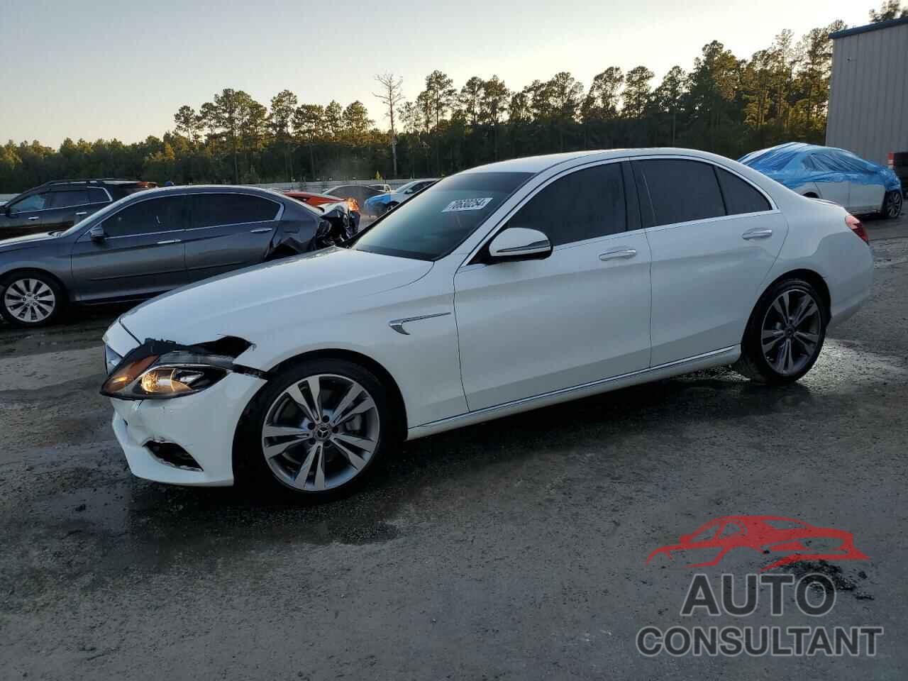 MERCEDES-BENZ C-CLASS 2017 - 55SWF4JB8HU211183