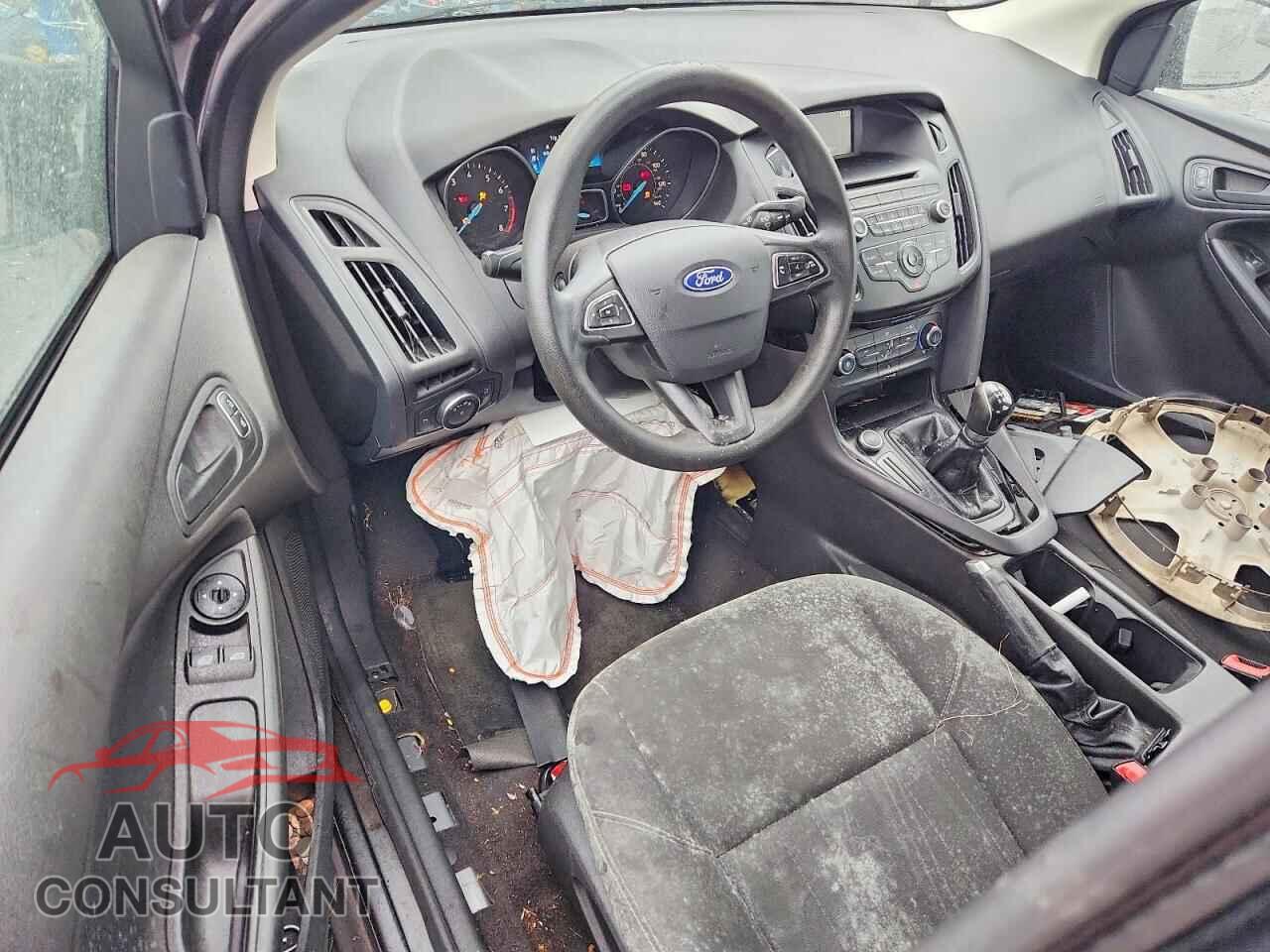FORD FOCUS 2017 - 1FADP3E2XHL327630