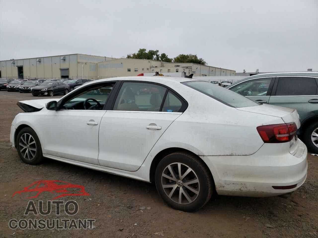 VOLKSWAGEN JETTA 2017 - 3VWB67AJ5HM312859