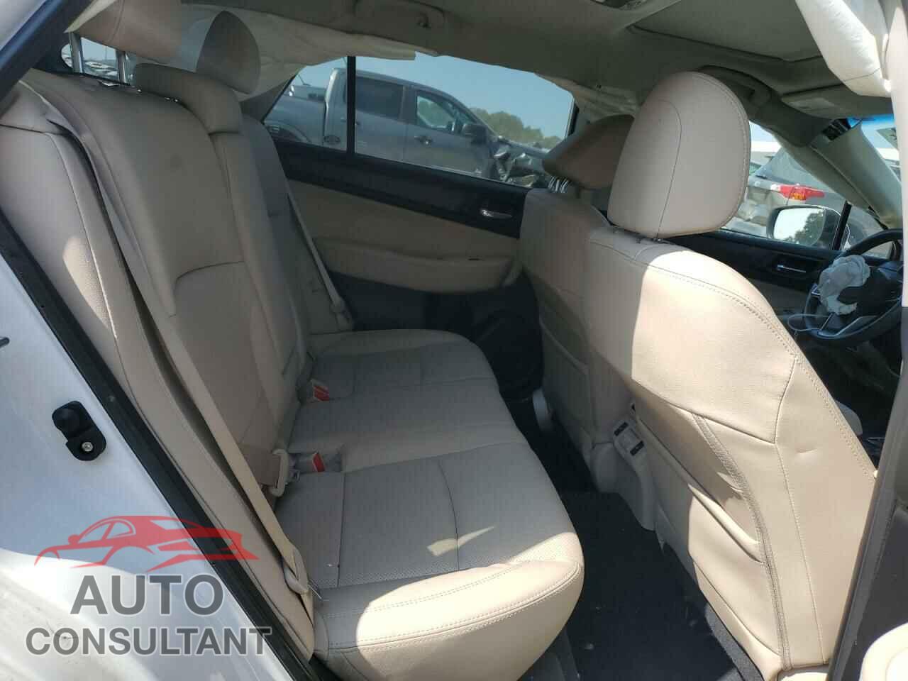 SUBARU OUTBACK 2018 - 4S4BSANC0J3288450