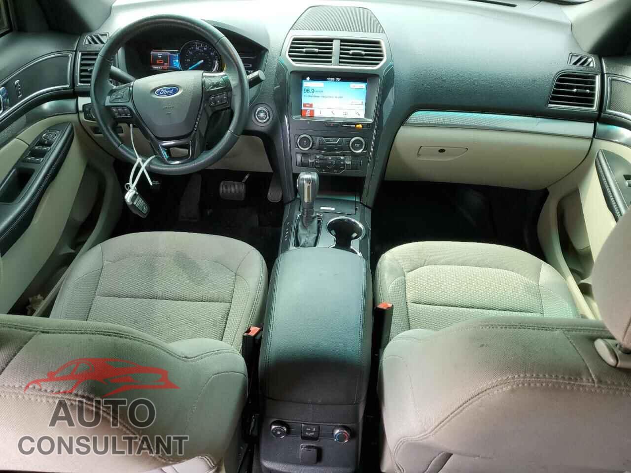 FORD EXPLORER 2018 - 1FM5K7D86JGB97043