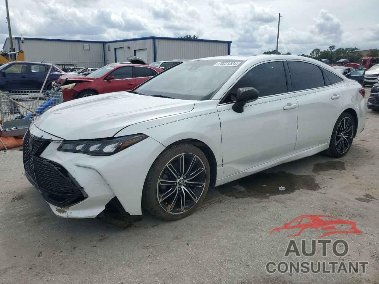 TOYOTA AVALON 2020 - 4T1EZ1FBXLU050004