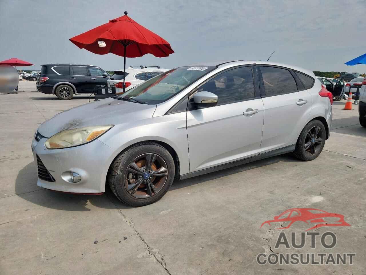FORD FOCUS 2014 - 1FADP3K23EL219138