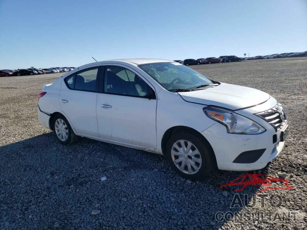 NISSAN VERSA 2018 - 3N1CN7AP5JL878873