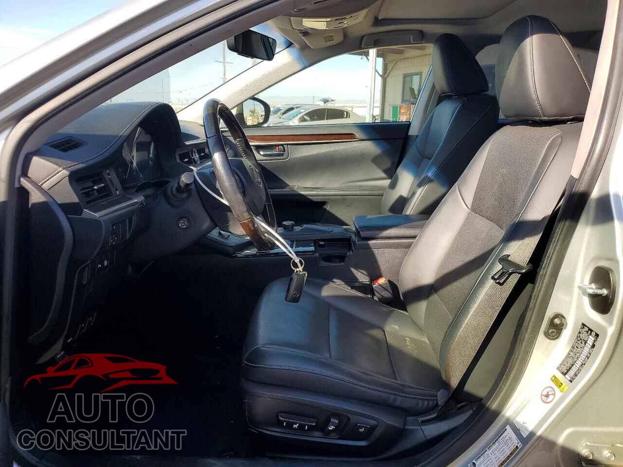 LEXUS ES350 2016 - JTHBK1GGXG2220139