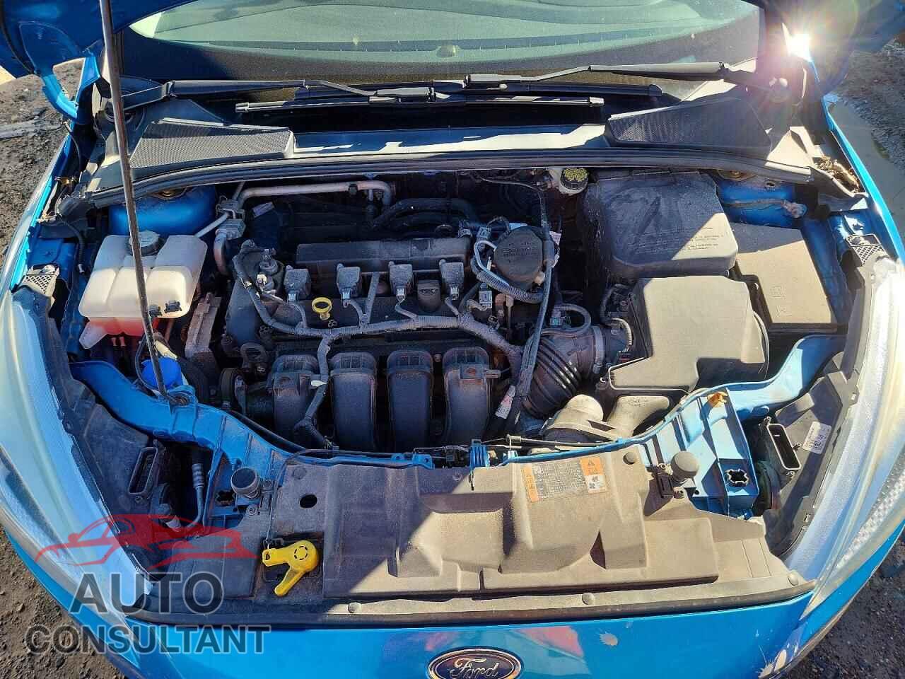 FORD FOCUS 2015 - 1FADP3K25FL307075