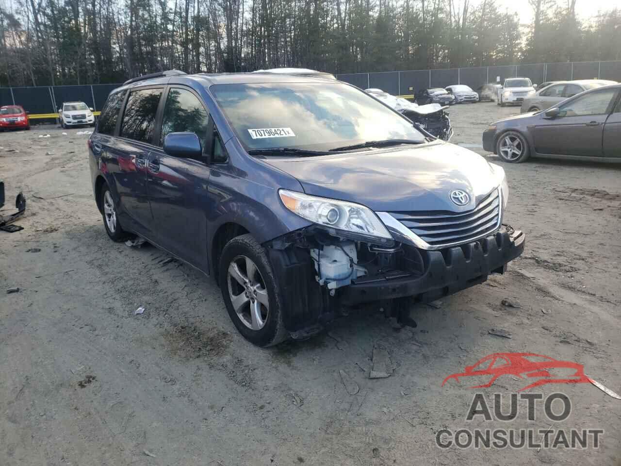 TOYOTA SIENNA 2017 - 5TDKZ3DC3HS767614