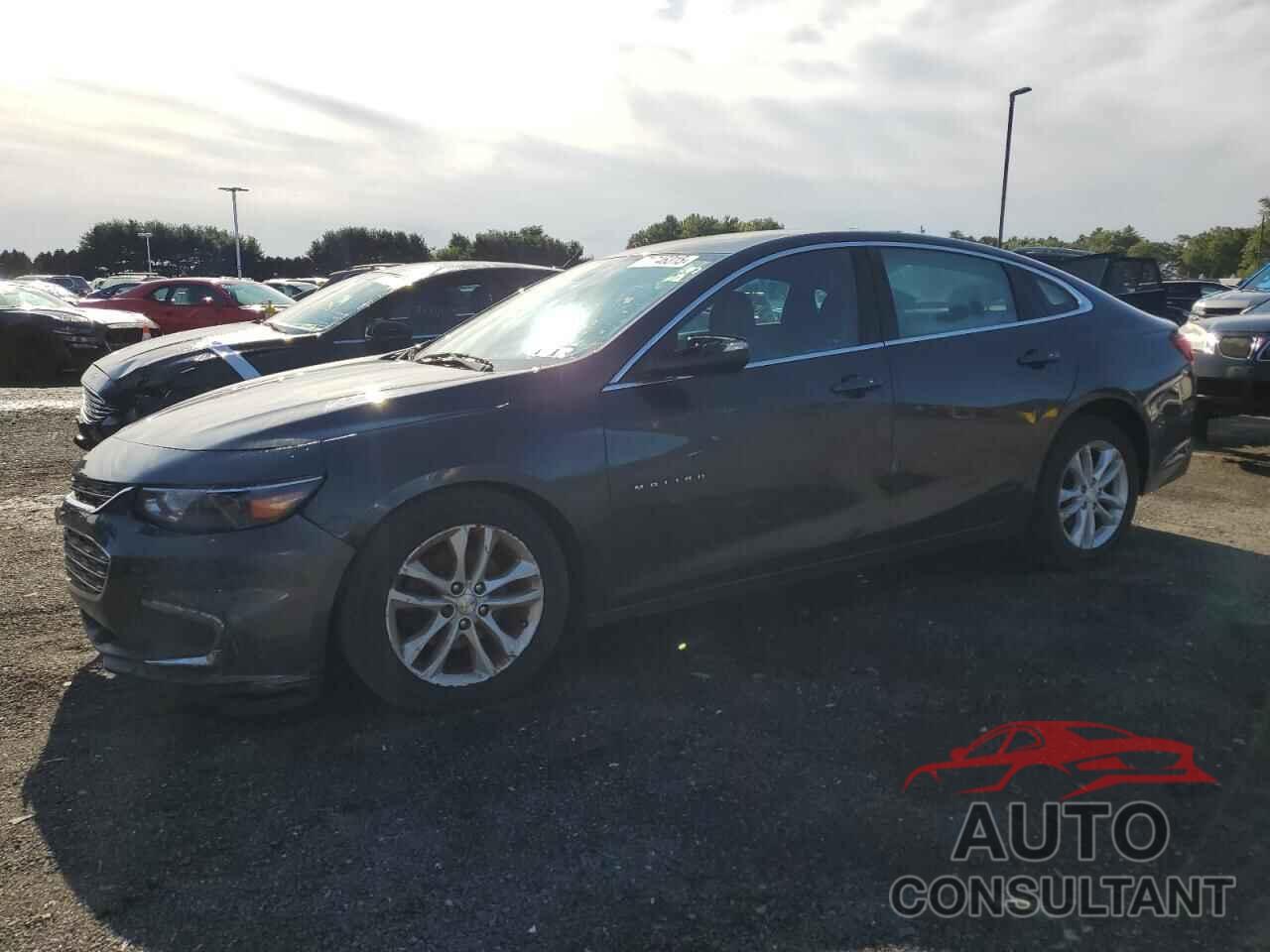 CHEVROLET MALIBU 2016 - 1G1ZE5ST9GF282183