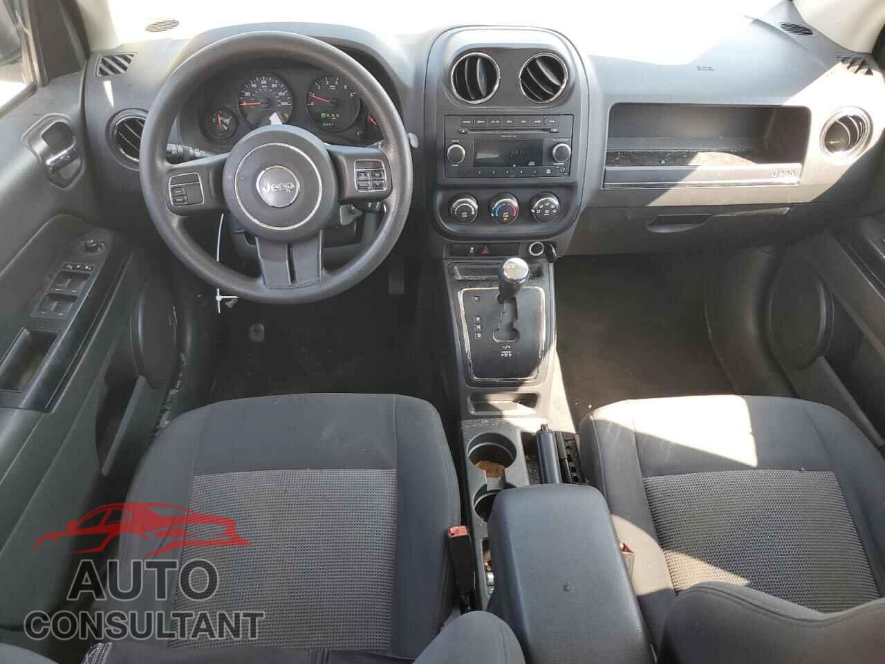 JEEP COMPASS 2011 - 1J4NF1FB2BD215548
