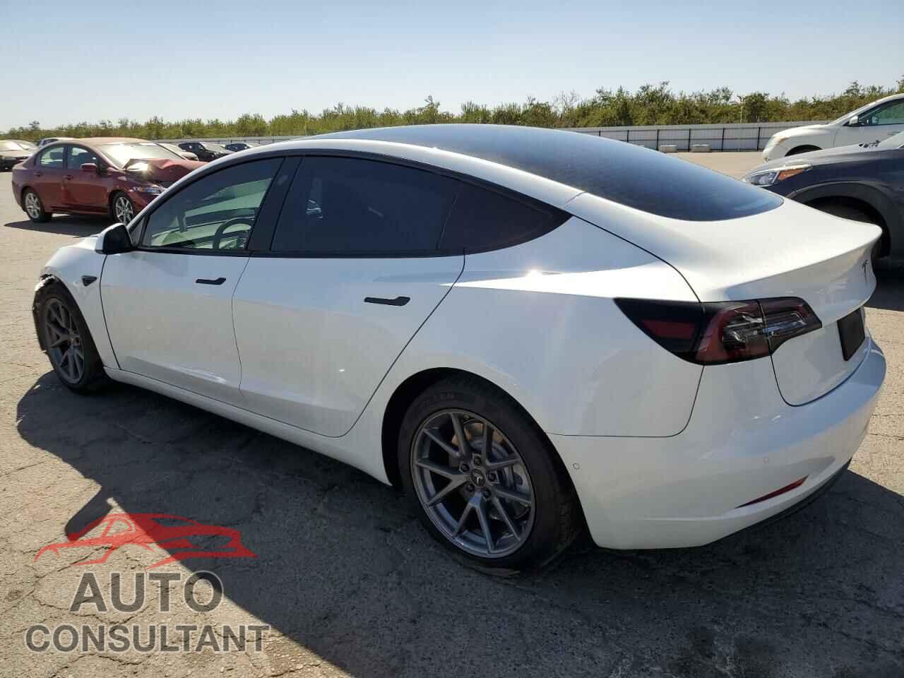 TESLA MODEL 3 2021 - 5YJ3E1EB5MF072009