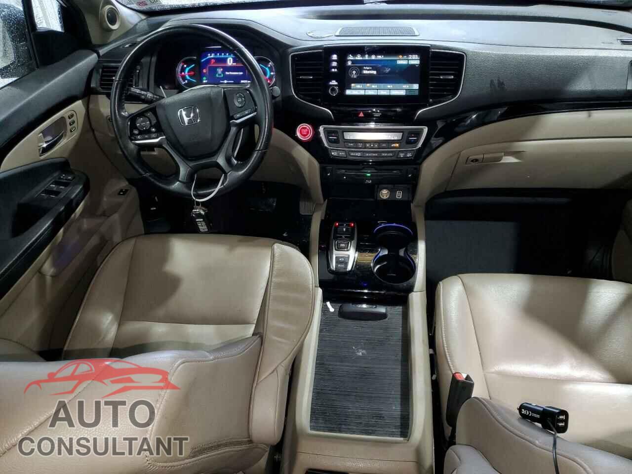 HONDA PILOT 2019 - 5FNYF6H95KB044281