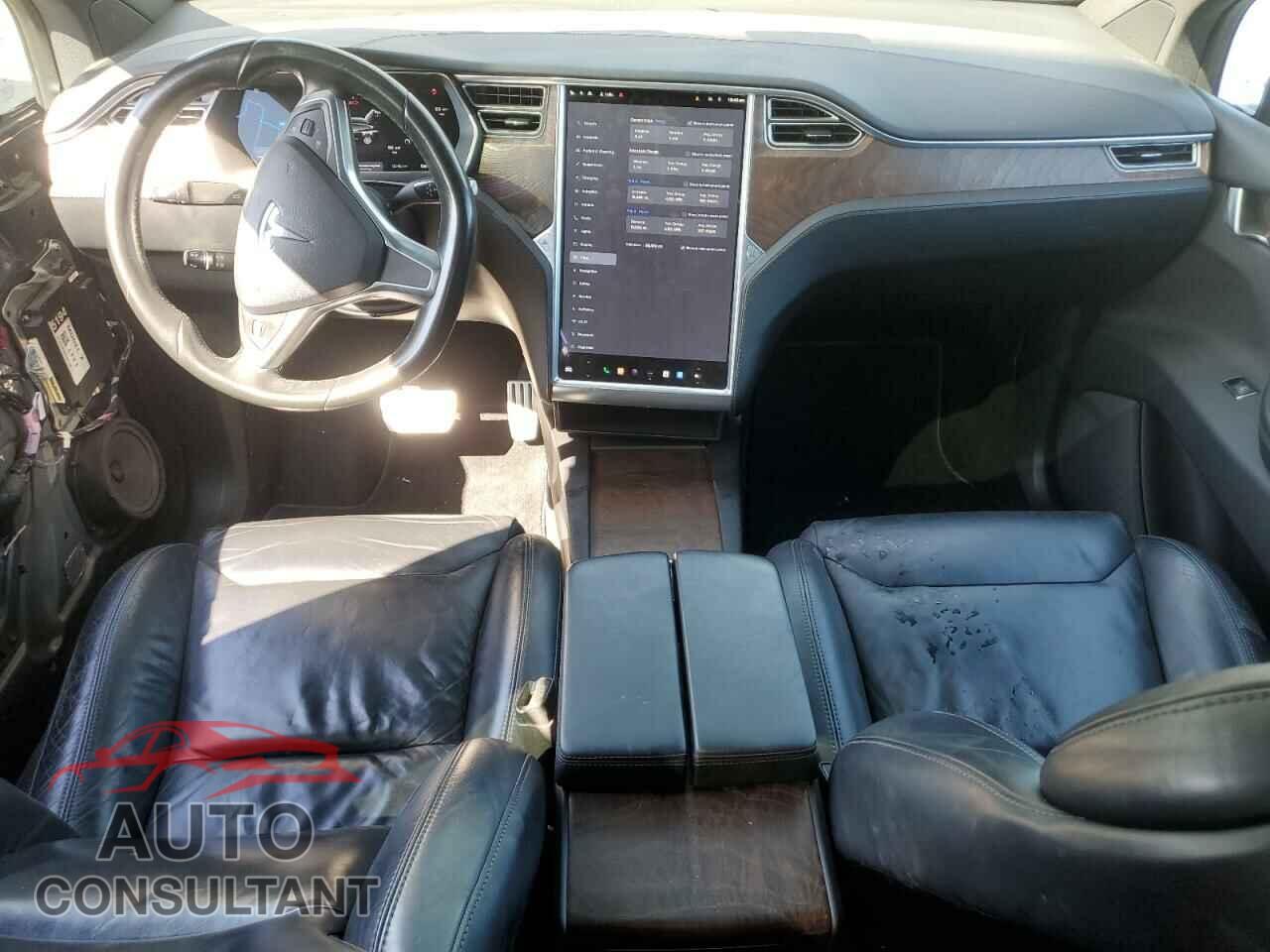 TESLA MODEL X 2016 - 5YJXCBE43GF007128