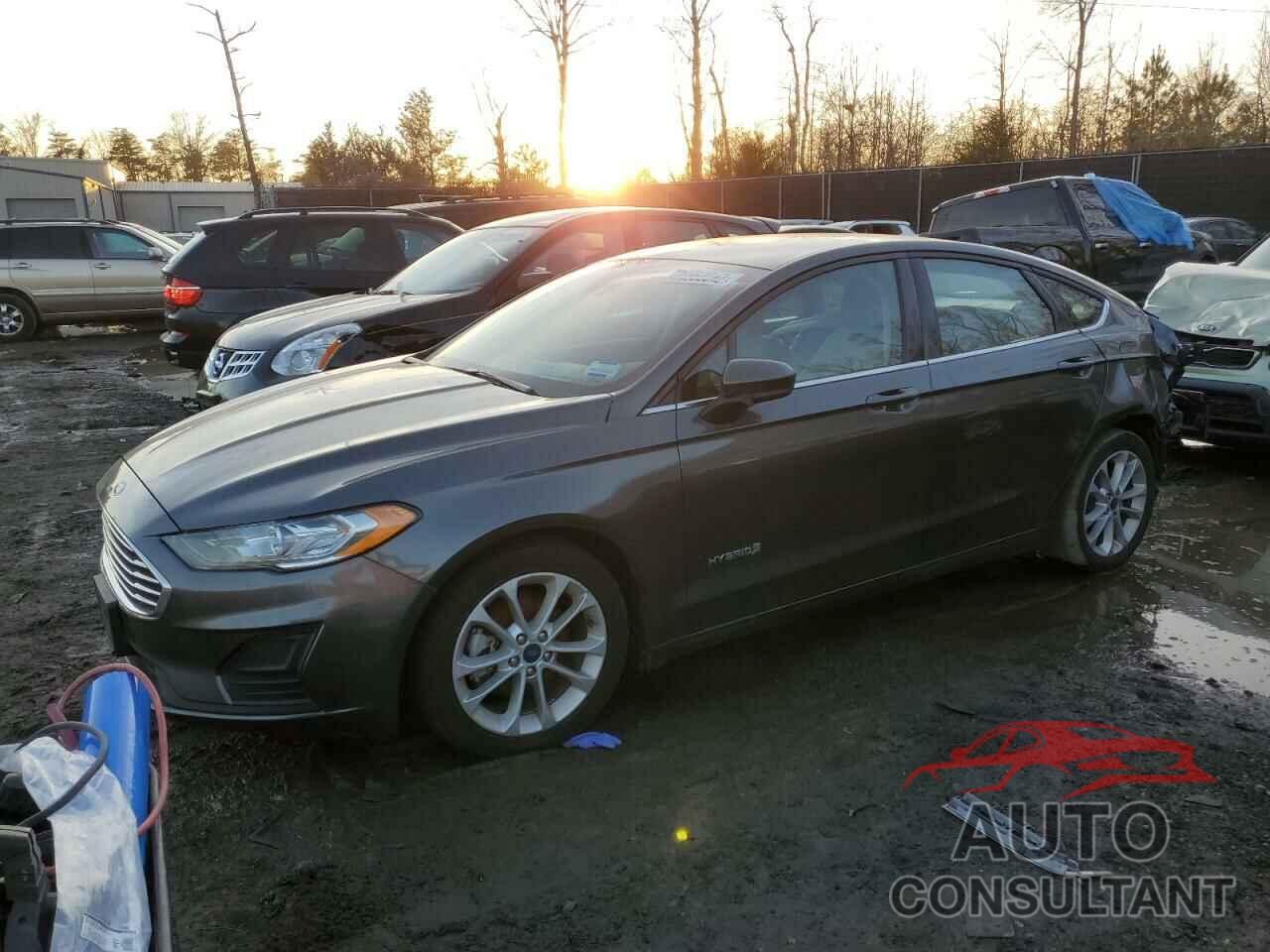 FORD FUSION 2019 - 3FA6P0LU7KR243690