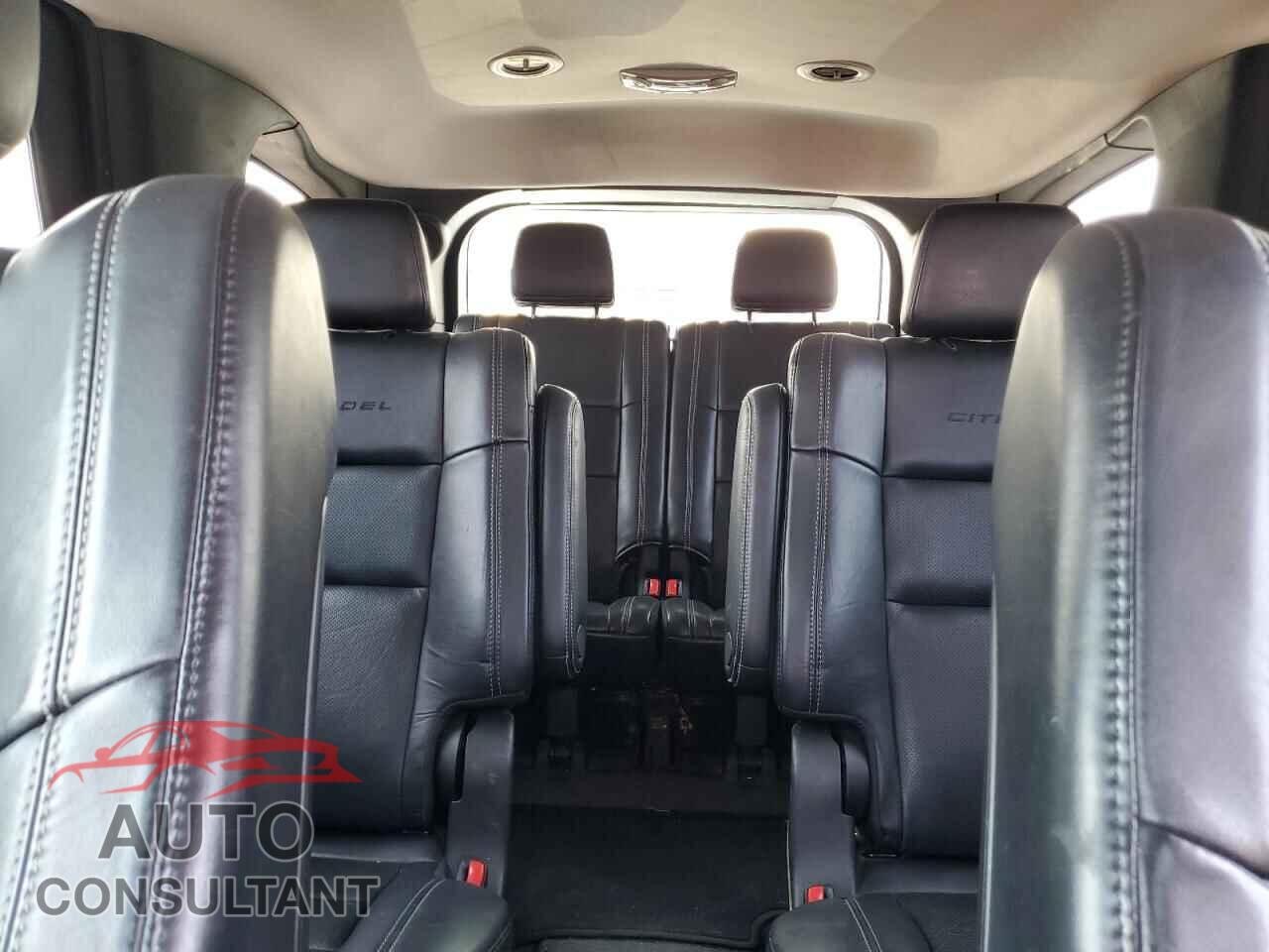 DODGE DURANGO 2013 - 1C4SDJET1DC688231