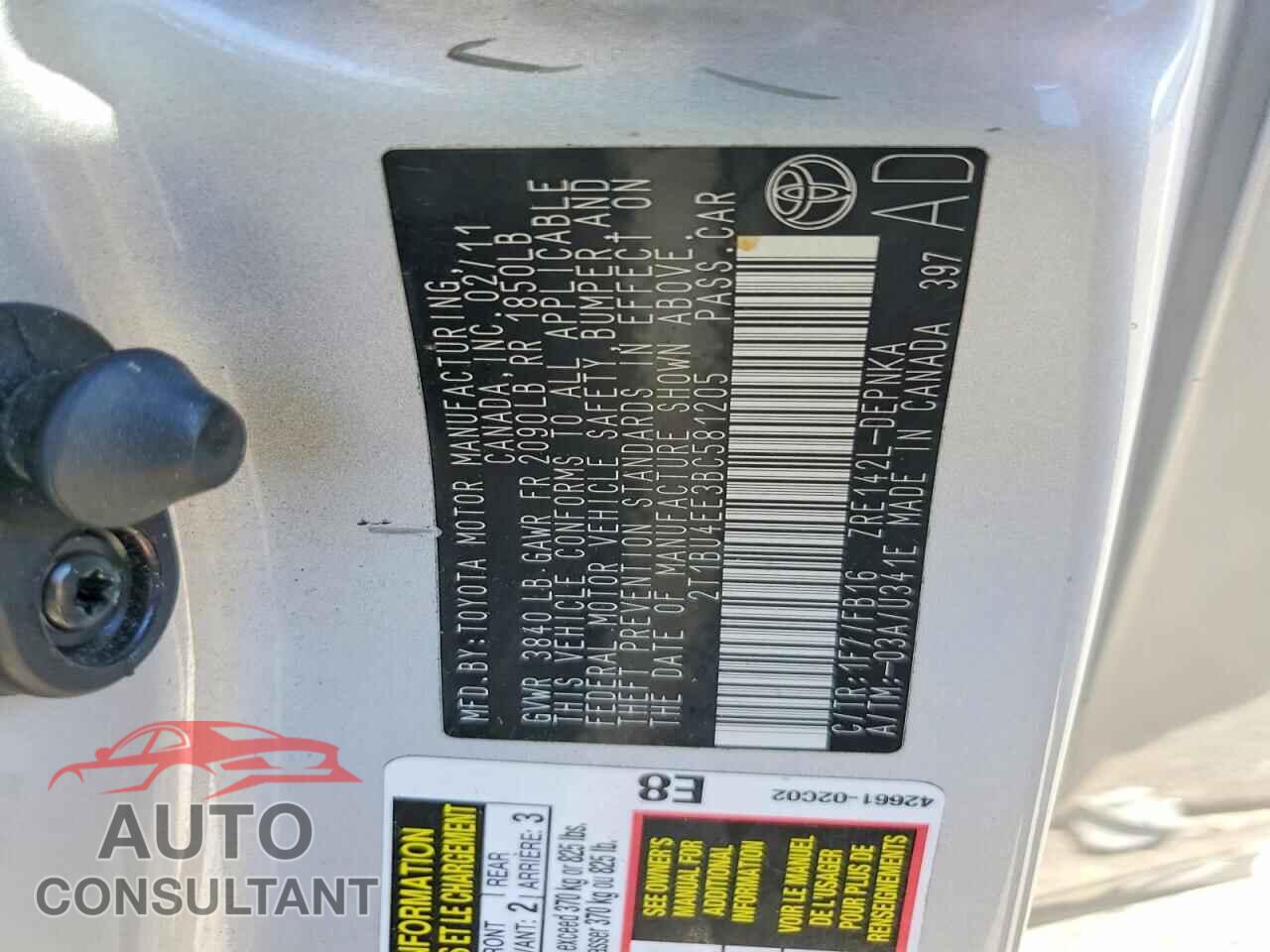 TOYOTA COROLLA 2011 - 2T1BU4EE3BC581205