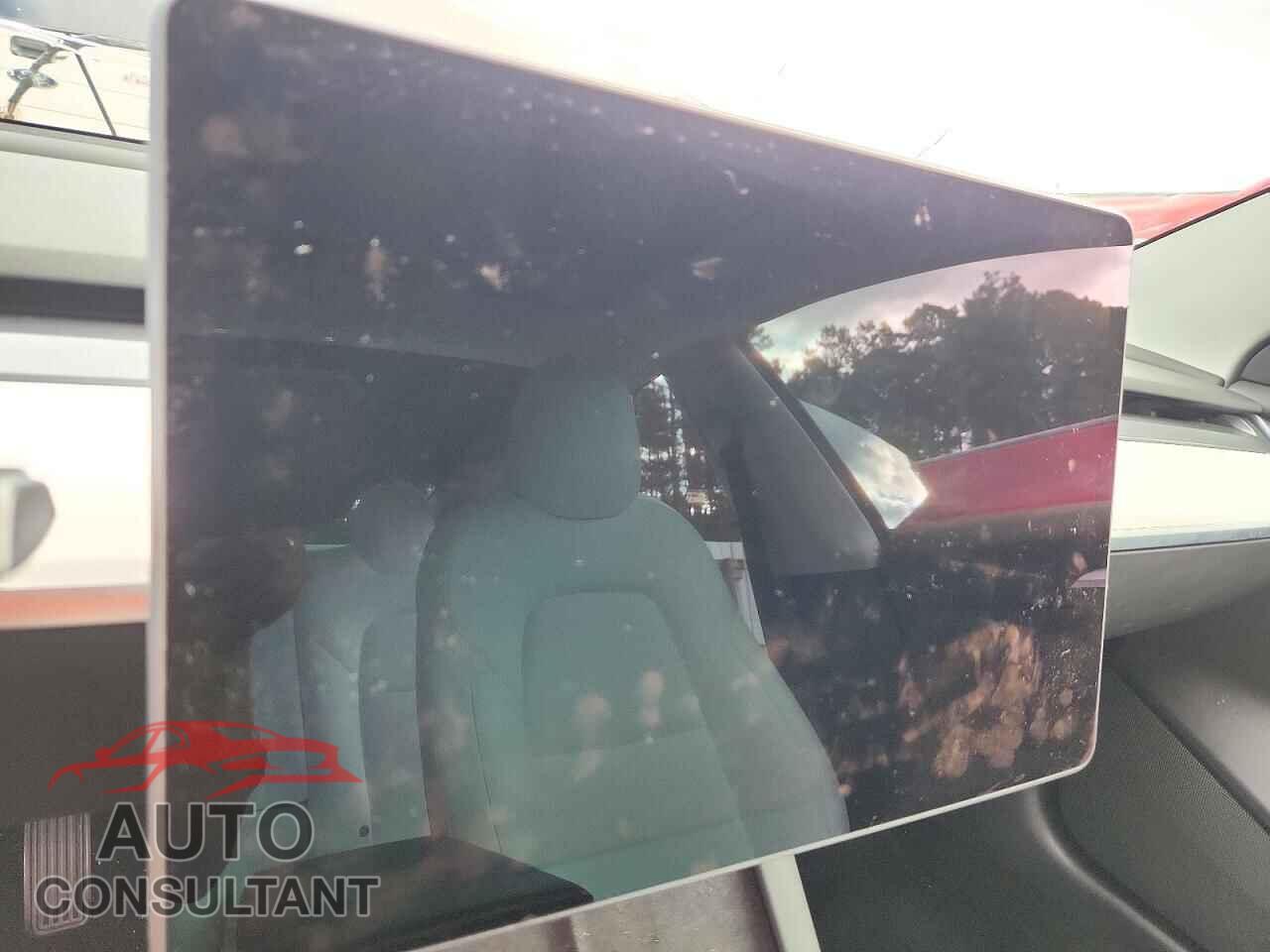 TESLA MODEL 3 2022 - 5YJ3E1EB4NF242460