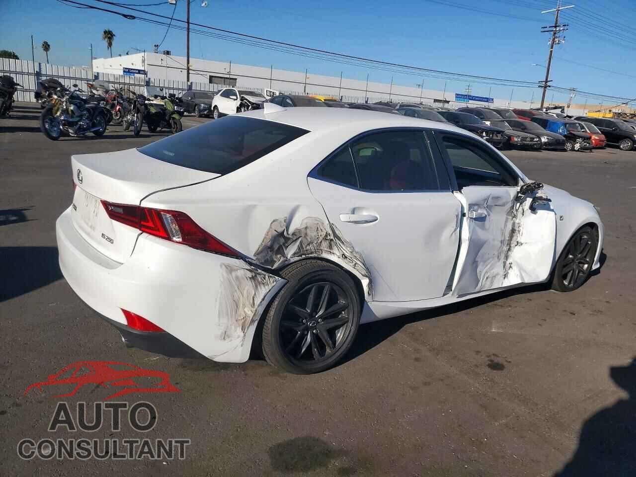 LEXUS IS 2015 - JTHBF1D28F5073121