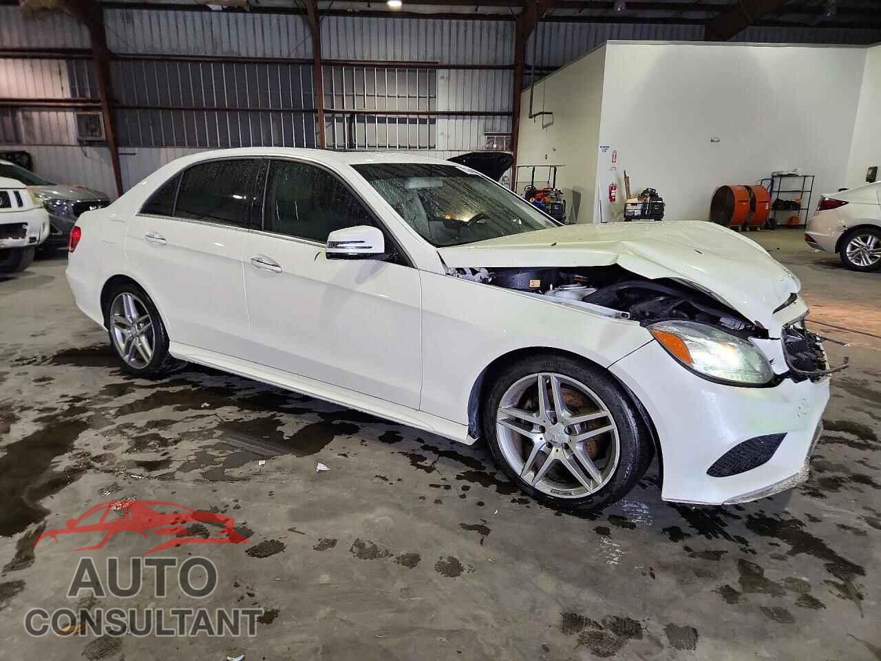 MERCEDES-BENZ E-CLASS 2014 - WDDHF5KB2EA800173
