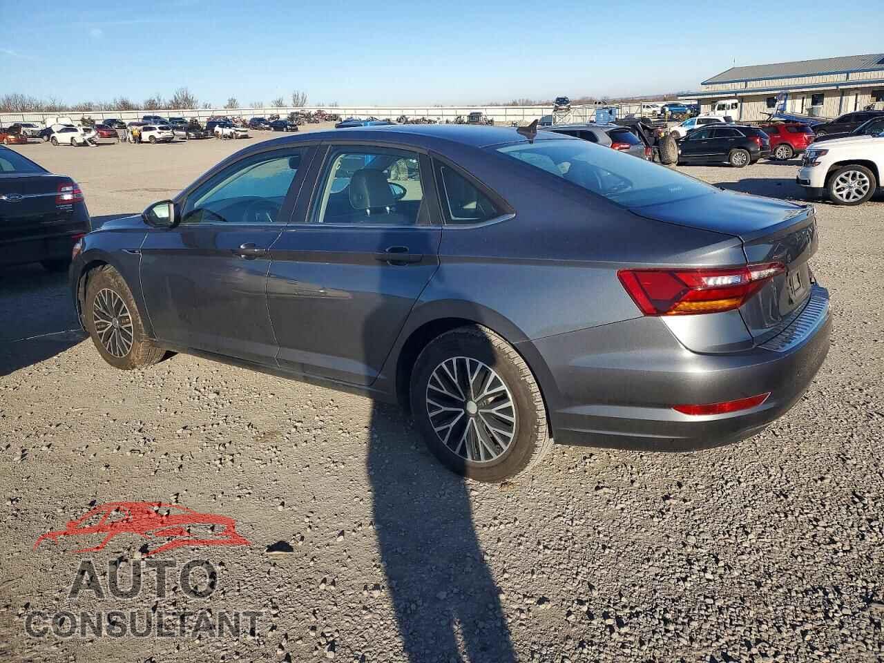 VOLKSWAGEN JETTA 2019 - 3VWEB7BU3KM244716