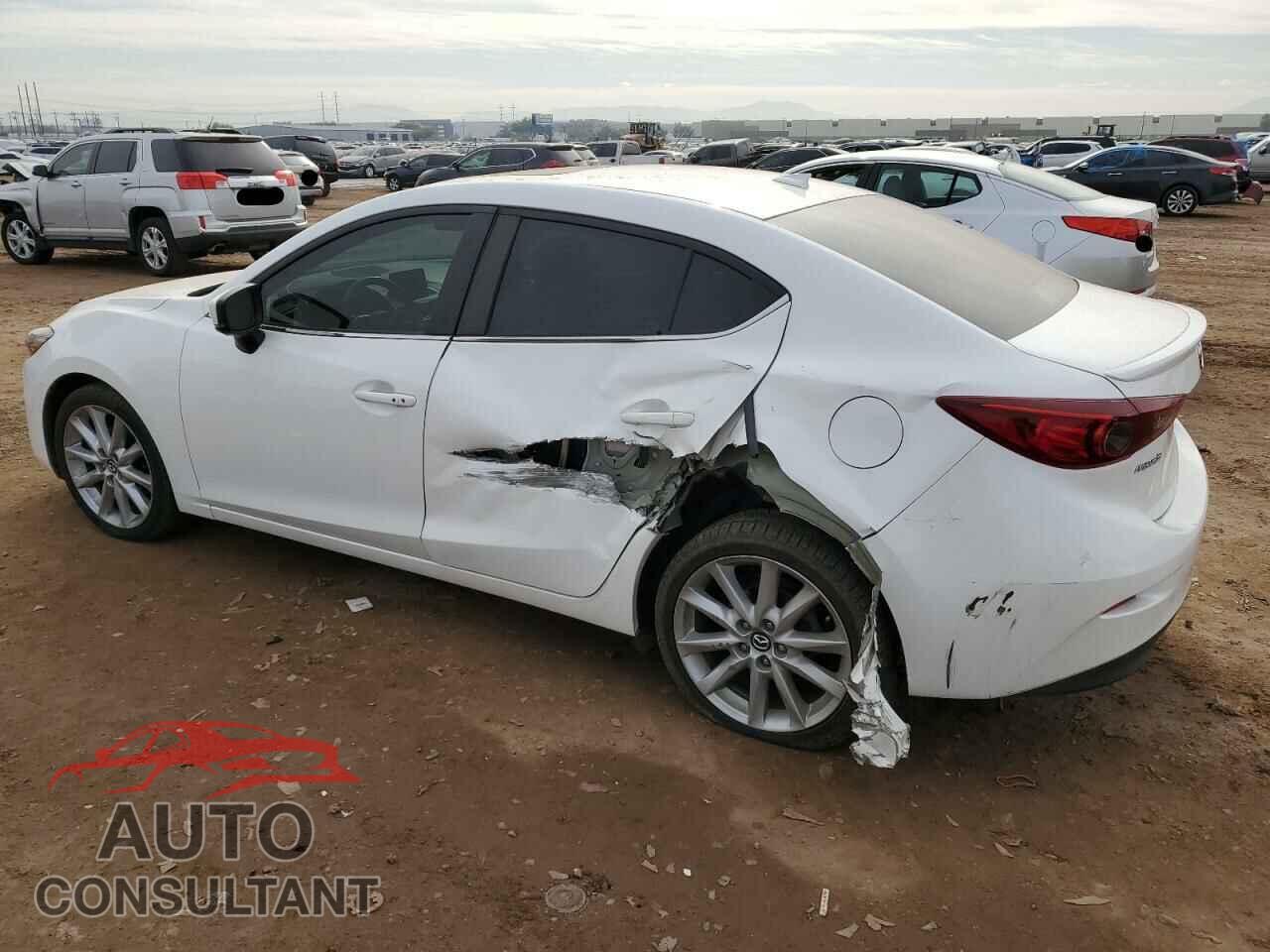 MAZDA 3 2017 - 3MZBN1V71HM114150