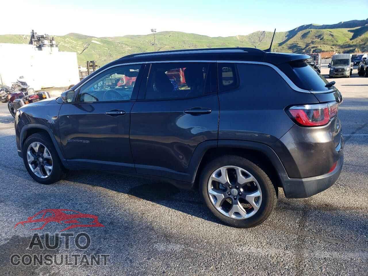 JEEP COMPASS 2018 - 3C4NJCCB2JT211447
