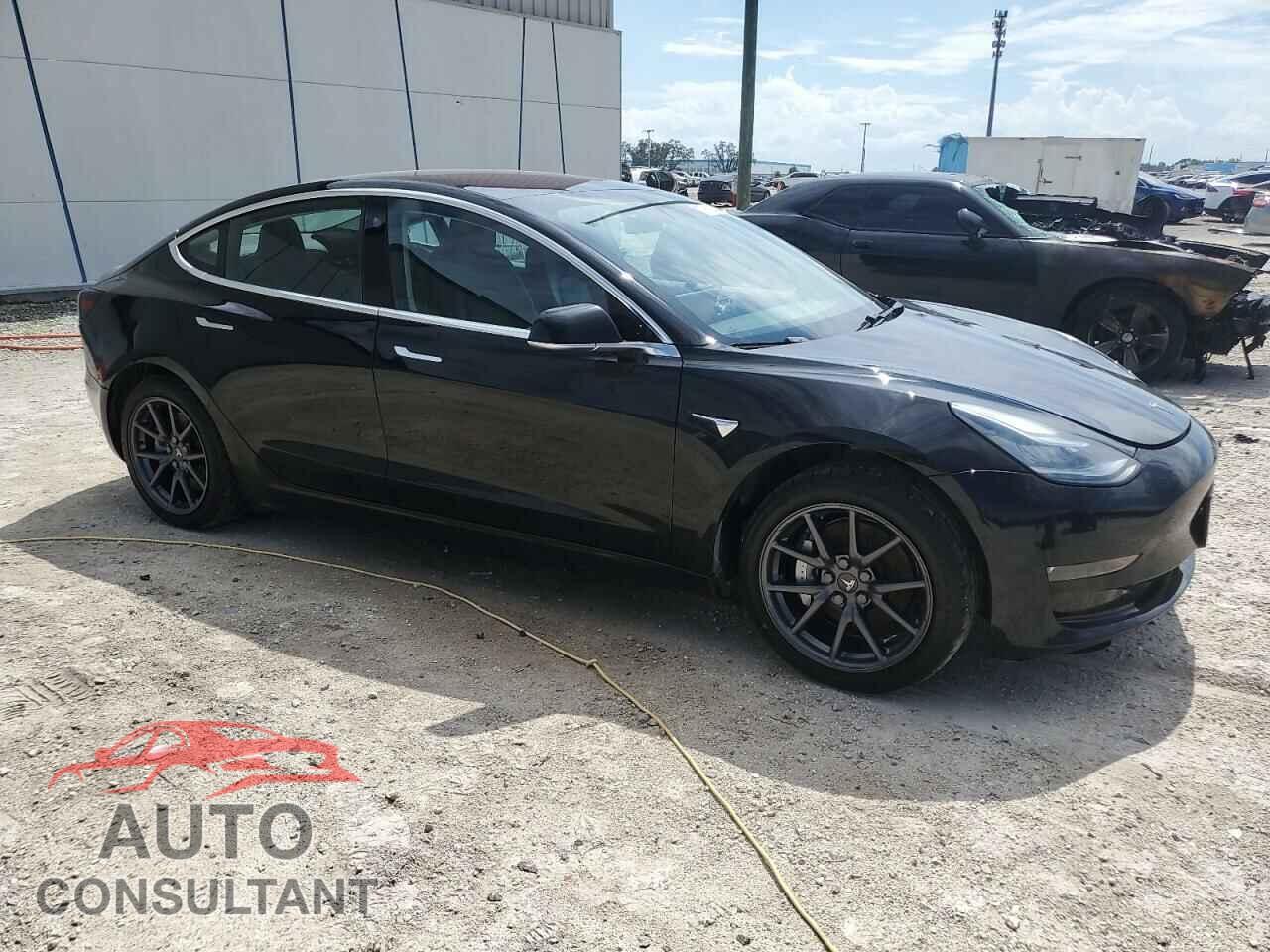 TESLA MODEL 3 2018 - 5YJ3E1EA5JF004960
