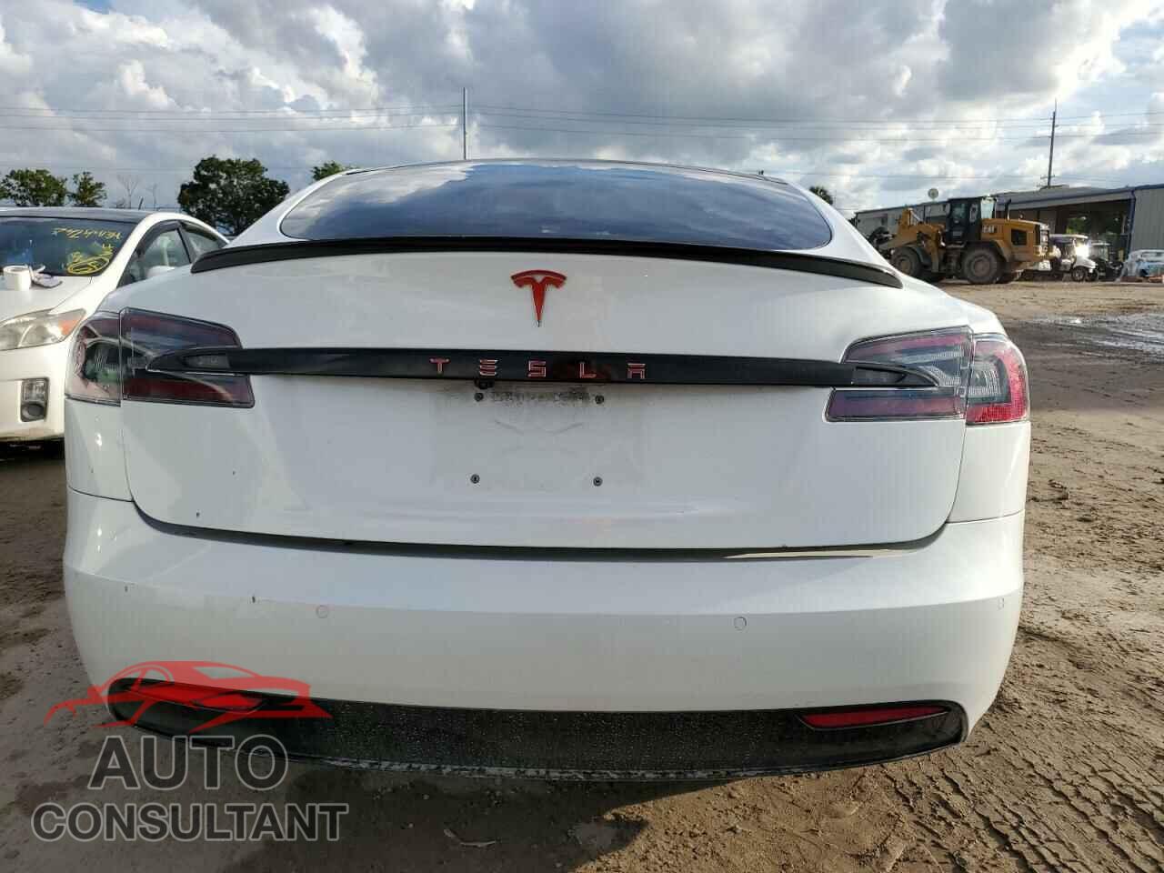 TESLA MODEL S 2017 - 5YJSA1E27HF232288