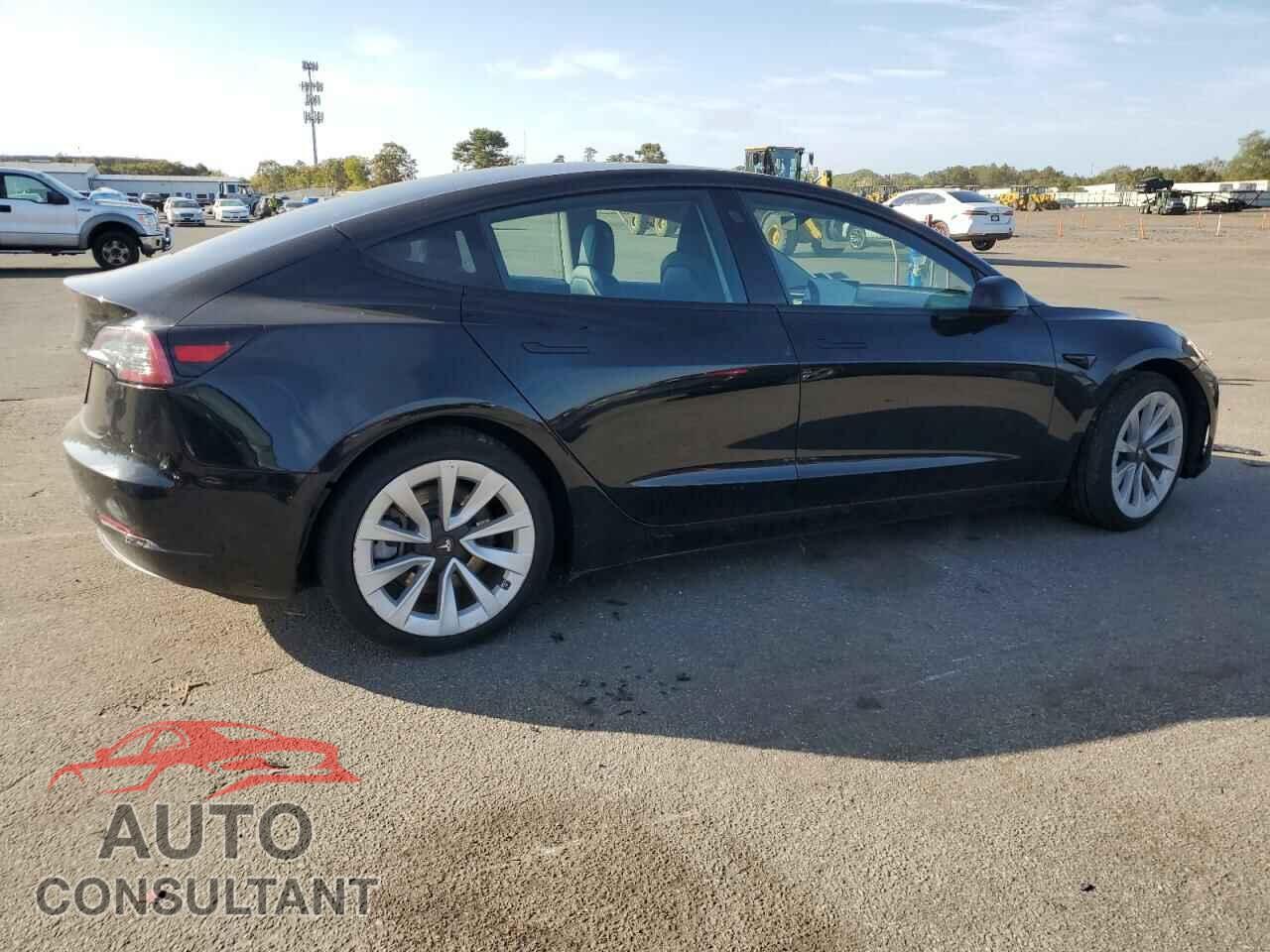 TESLA MODEL 3 2022 - 5YJ3E1EA7NF184870