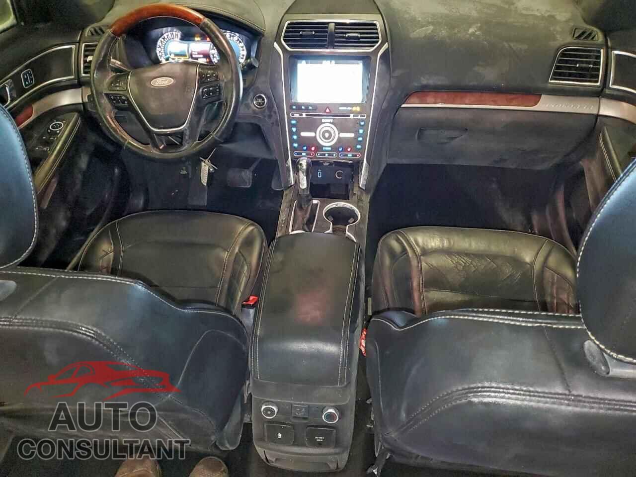 FORD EXPLORER 2018 - 1FM5K8HT9JGB04407