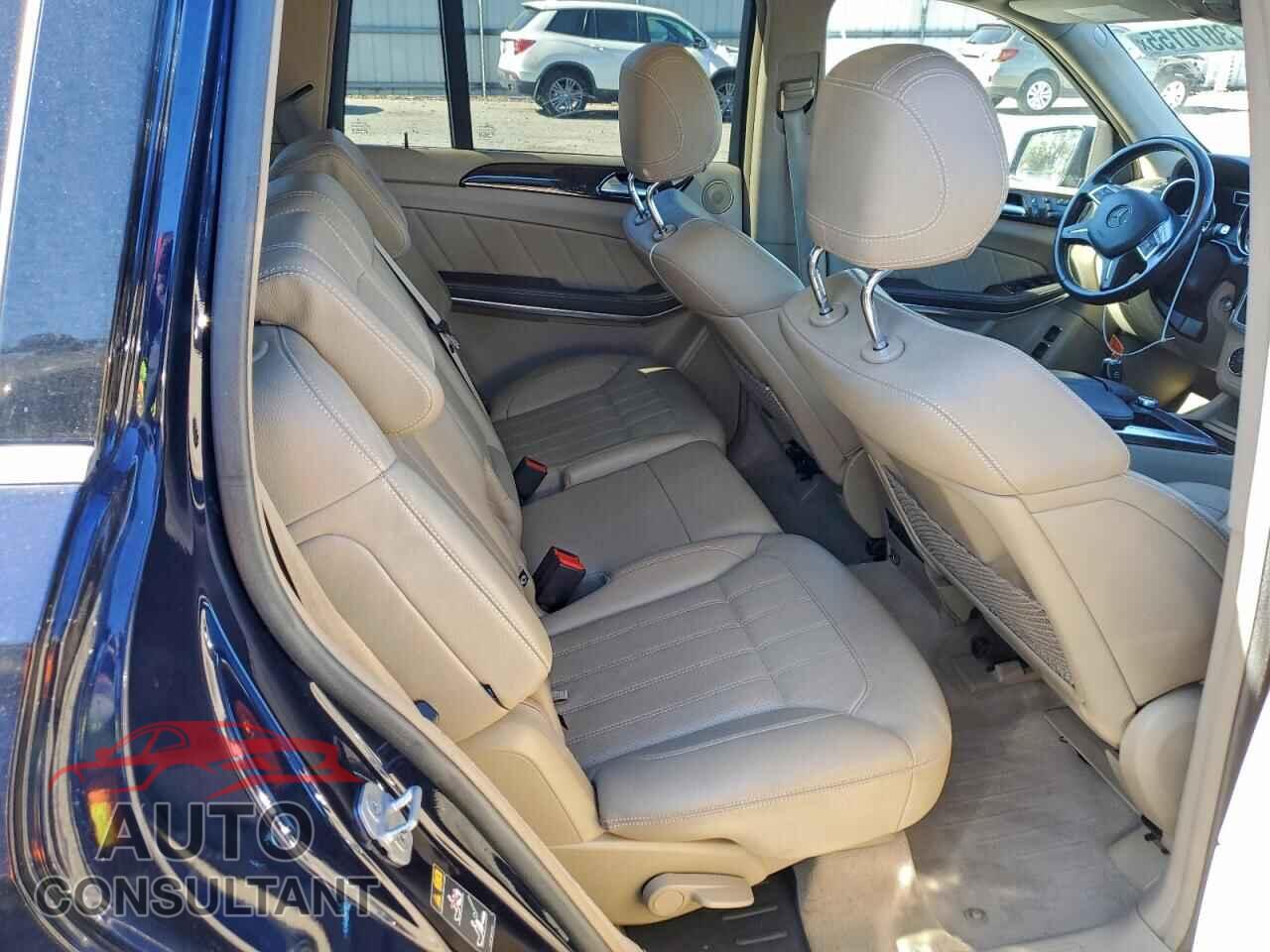 MERCEDES-BENZ GL-CLASS 2014 - 4JGDF2EE2EA293736