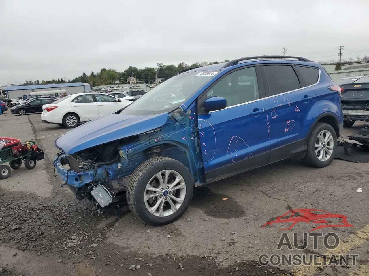 FORD ESCAPE 2017 - 1FMCU9GD1HUA87051