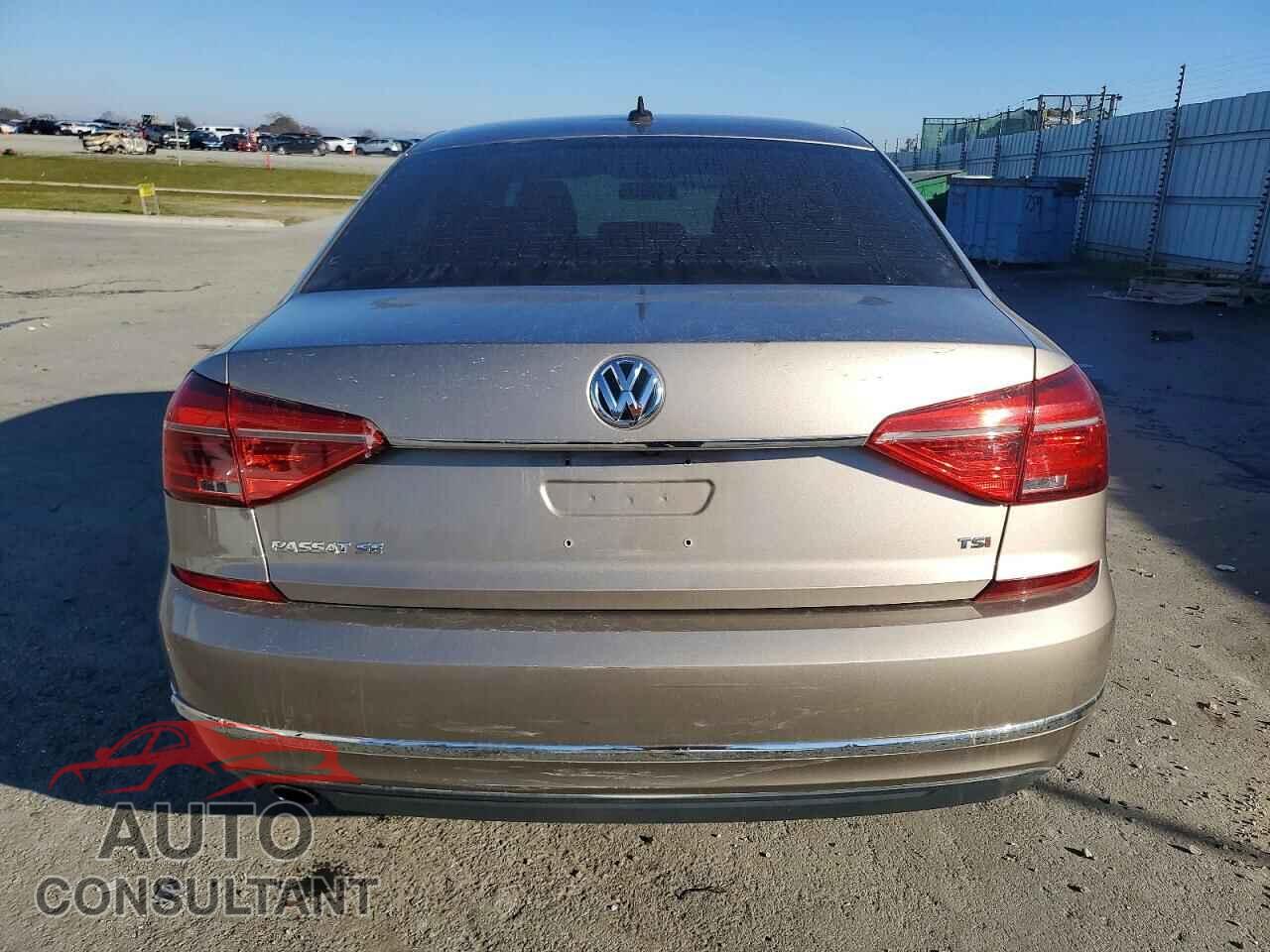 VOLKSWAGEN PASSAT 2016 - 1VWBS7A37GC042126