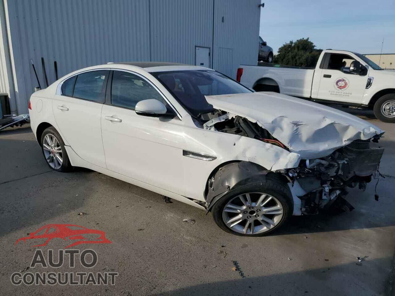 JAGUAR XE 2017 - SAJAD4BG9HA955347